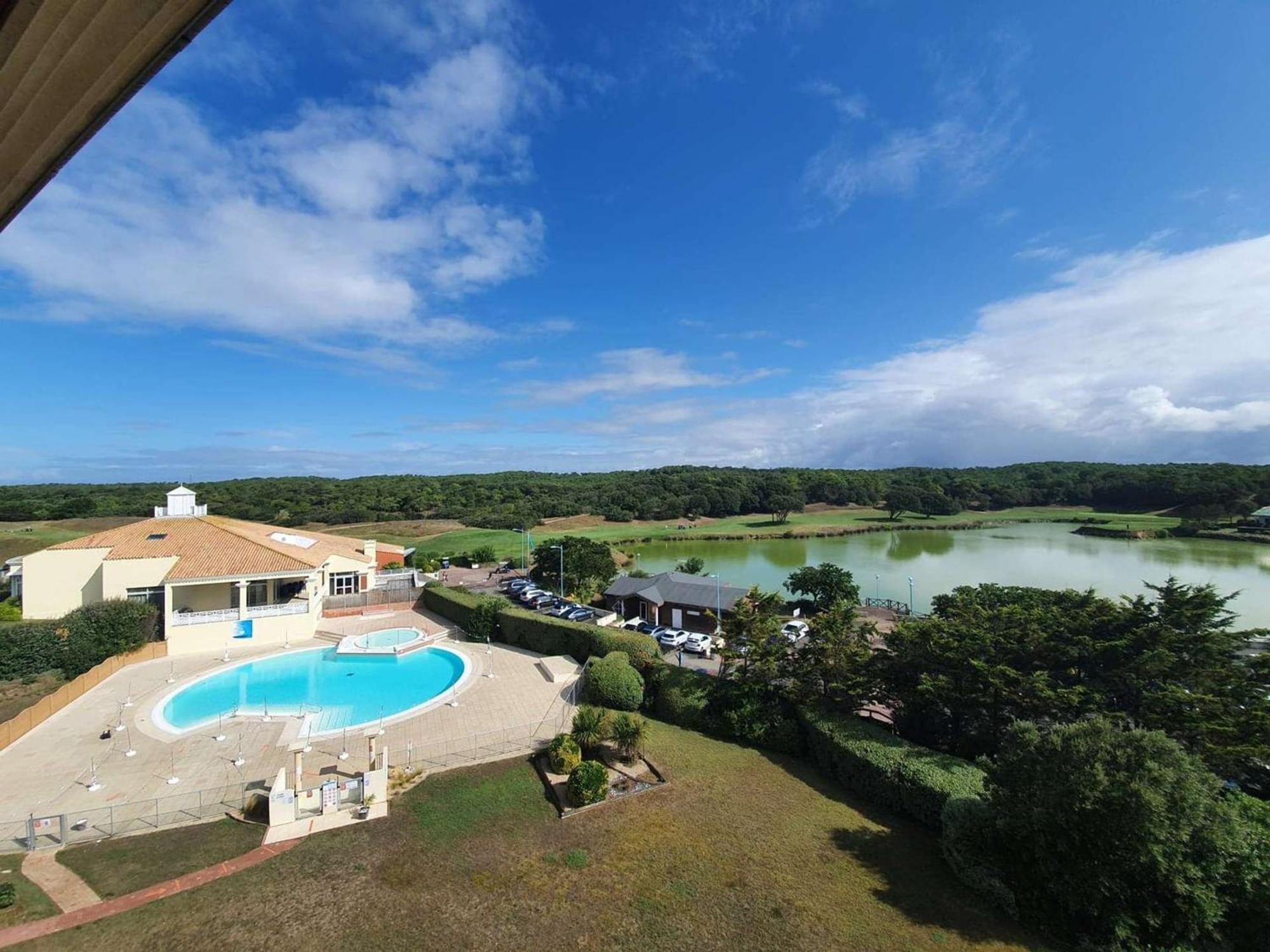 Appartement 2 Pieces/Cabine, Piscine, Parking, Bord De Mer - Saint Jean De Monts - Fr-1-224C-81 Exteriér fotografie